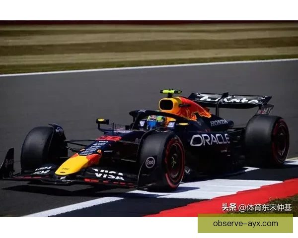 F1赛场最新动态汇总车队策略变化车手竞争格局深度解析与前瞻展