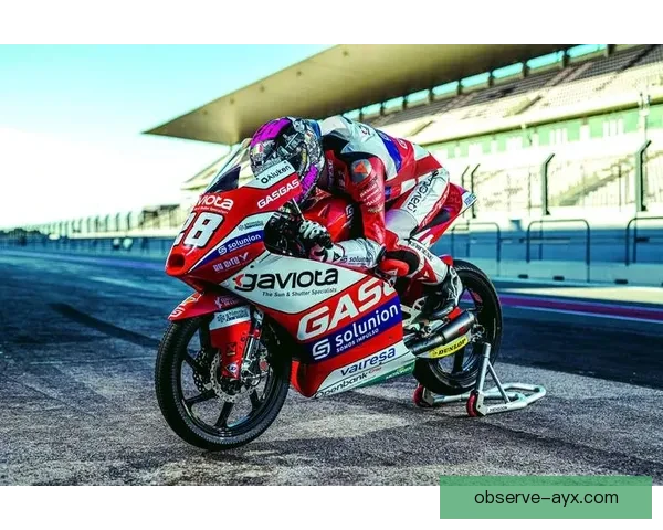 MotoGP赛季最新动态：年轻车手崛起，老将争冠激烈对抗
